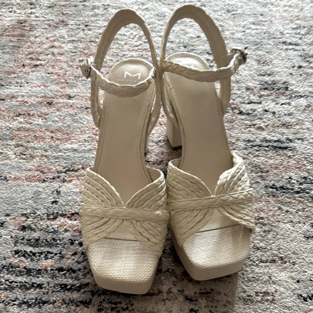 Marc fisher platform heel